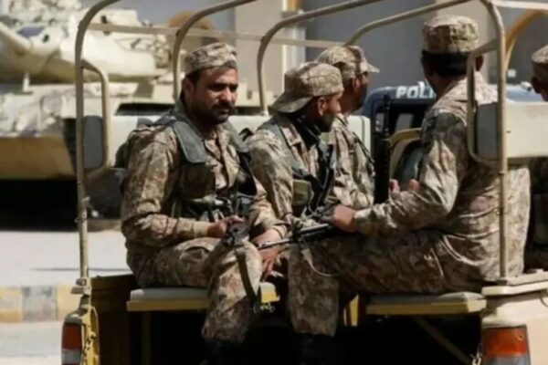 8 terrorists killed in Kalat