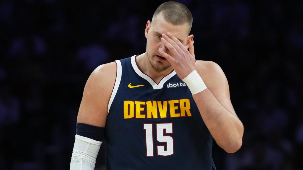 Nikola Jokic knee injury