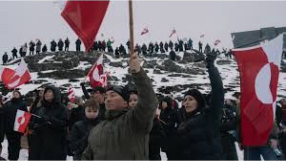 Trump Presses Greenland