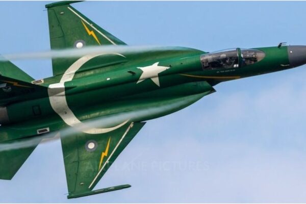 Pakistan fighter jets