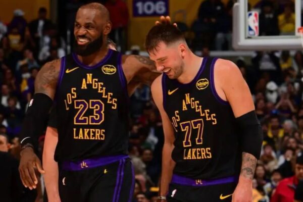 Lakers Clutch-Time Record